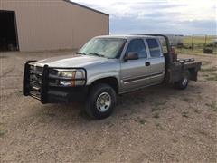 2003 Chevrolet 2500 HD 4x4 Extended Cab Flatbed Pickup W/DewEze Bale Bed 