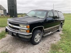 1994 Chevrolet 1500 4x4 Suburban 