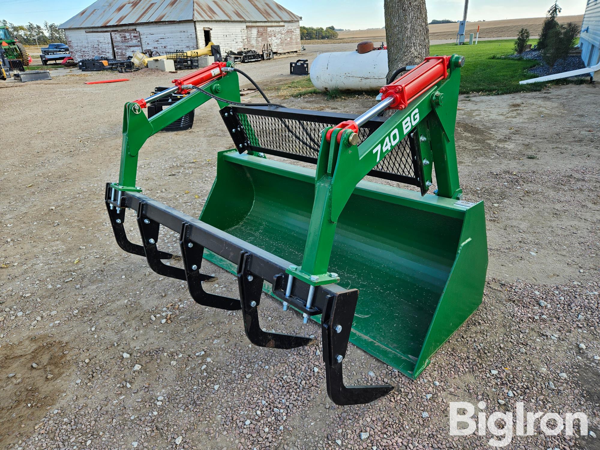 2023 Industrias America 740BG 7' Grapple Bucket Loader Attachment 