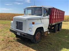 1978 Ford LN700 T/A Grain Truck 