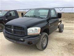 2006 Dodge DR2500 Cab & Chassis Pickup 