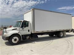 2006 International 4300 S/A Box Truck 