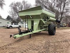 Orthman 810 Grain Cart 