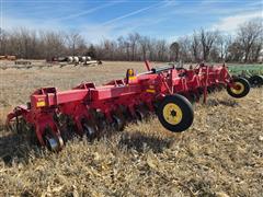 Sunflower 7630-30 Strip Tiller 