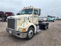 2002 Peterbilt 385 T/A Day Cab Truck Tractor 