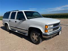 items/639042c59e2dee11a81c0022488cca71/1997chevroletk1500suburban4wdsuv_025458c24ab94cdbb64691e41e2c9618.jpg