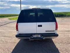 items/639042c59e2dee11a81c0022488cca71/1997chevroletk1500suburban4wdsuv_4836c02c664b4bc28aa1f4488445e144.jpg