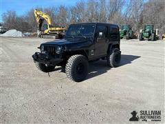 2004 Jeep Wrangler 4x4 SUV 