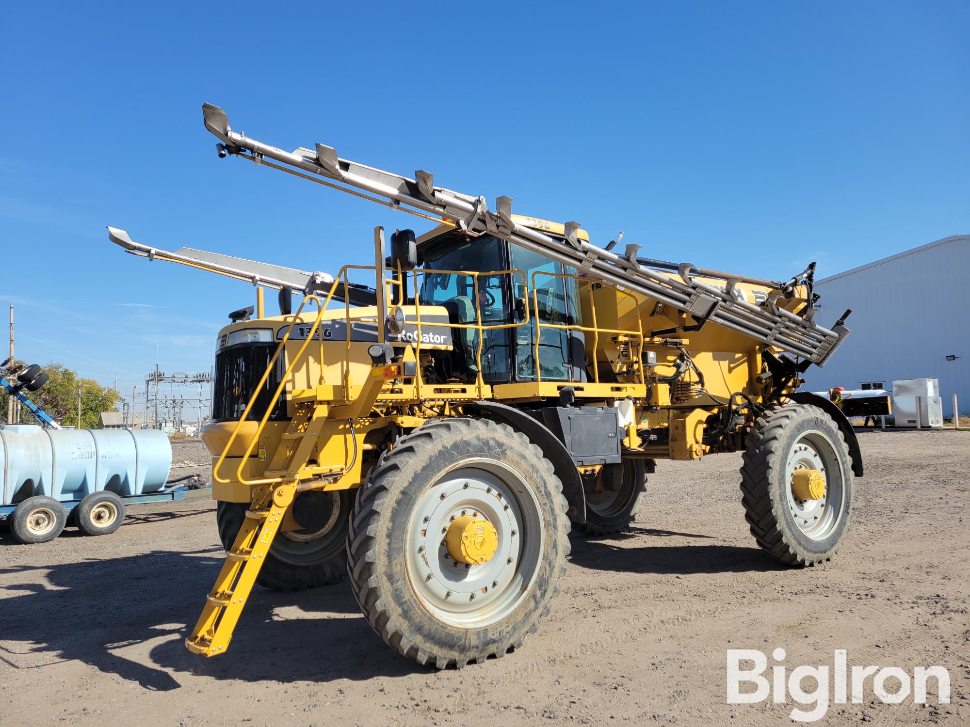 RoGator 1396 Self-Propelled Sprayer 