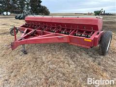 Case IH 510 Pull-Type Drill 