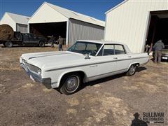 1963 Oldsmobile Super 88 Holiday 4-Door Sedan 