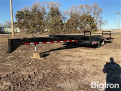 Gold Nugget 200 T/A Combine Trailer 