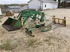 John Deere 148 Tractor Mounted Loader W/Bucket And Bale Spear 