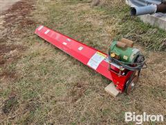 Sudenga Carry-In Sweep Auger 