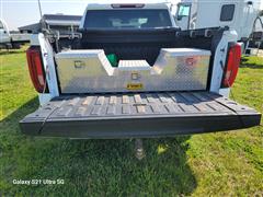 items/64a864638213ef1198990022488d05e2/uniquepickupwshape5thwheeltailgatebox_a9d689e2904c471186dbf333edbcb37b.jpg