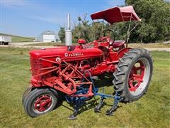 1953 Farmall Super H 2WD Tractor W/Cultivator 