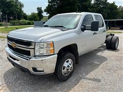 2013 Chevrolet 3500 HD Crew Cab & Chassis 4x4 Pickup 