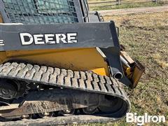 2016johndeere323eskidsteer_18e65fdf26ac40b2b5d7512f1fec86e8.jpg