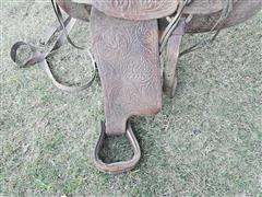 items/64d0d2e67546ee11a81c00224890d91b/leathersaddle-3_9bf03ba7e8c140879b5675f6d04d0ae8.jpg