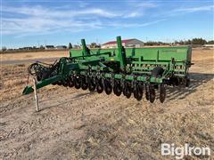 Great Plains 3PD20 Solid Stand Disc Drill W/No-Till Caddy 