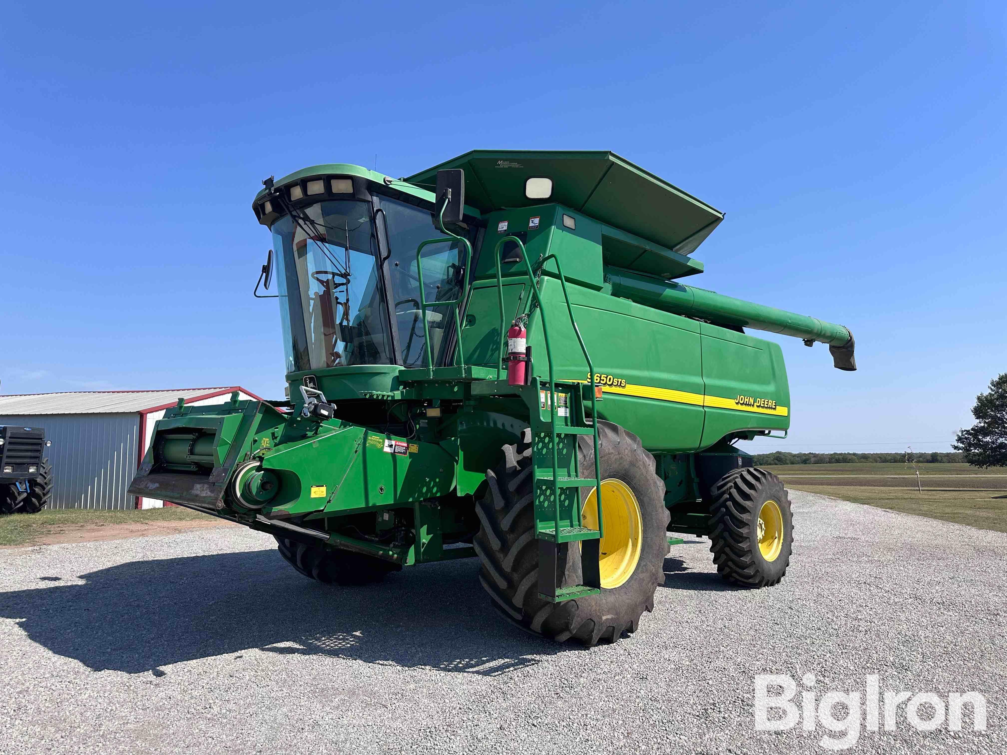 2000 John Deere 9650 STS 2WD Combine 