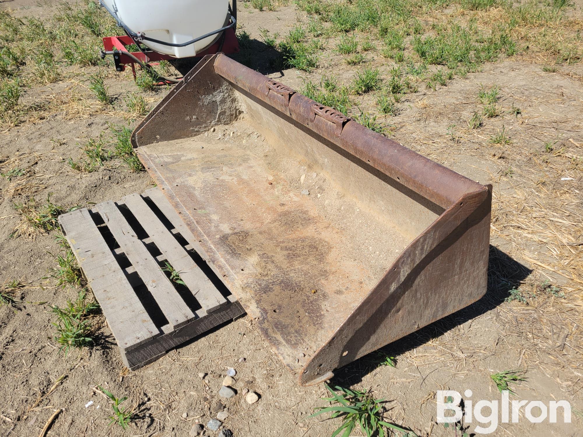 Skid Steer Bucket 