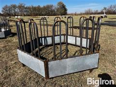 Linn Post & Pipe Tombstone Bale Feeder 