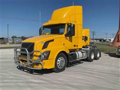 2016 Volvo VNL T/A Day Cab Truck Tractor 