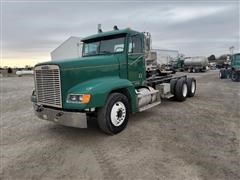 2000 Freightliner FLD120 T/A Cab & Chassis 