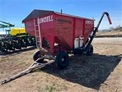 Lundell Gravity Wagon W/Hydraulic Auger & Power Pack 