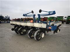 items/65b14582638dee11a81c00224890f82c/kinze320012row30planter_3a8fe88c7bc5462a9da76966d08022ca.jpg