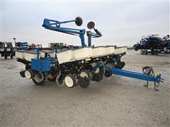 items/65b14582638dee11a81c00224890f82c/kinze320012row30planter_b07b5d5a01594b02a6285c53b8a3012d.jpg