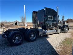 items/65b63ebd72bfee1192bc0022488ff517/2007peterbilt379tatrucktractor-34_04283d018c8442459fdc838aab855c98.jpg