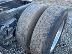 items/65b63ebd72bfee1192bc0022488ff517/2007peterbilt379tatrucktractor-34_bf4140d8581946f9abca9d1dbd95a258.jpg