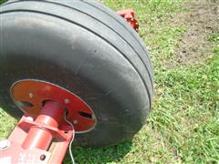 items/65da62de174cef11b4ad000d3acfdee0/caseih1200seriesplanterwheelkit_7fc2b007331f4e019c2b66a3ddeab4a0.jpg