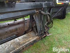 items/65fa44024c48f01195f2002248911068/2010-macdon-fd70-40-flex-draper-head_32c3c8a00d8a422daf060aae2201e319.jpg