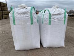 items/66211923dfc8ed11a81c6045bd4cc723/cedarfiberbedding-21_08f0693abff844bb81db0ded3ba26fa4.jpg