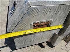 items/663e5a4357f0ed11a81c6045bd4cc723/toolboxes-176_6a0237bb2a454c03b34a743ddbc02d27.jpg