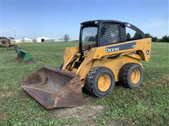 John Deere 325 Skid Steer 