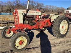 Ford 901 Powermaster 2WD Tractor 