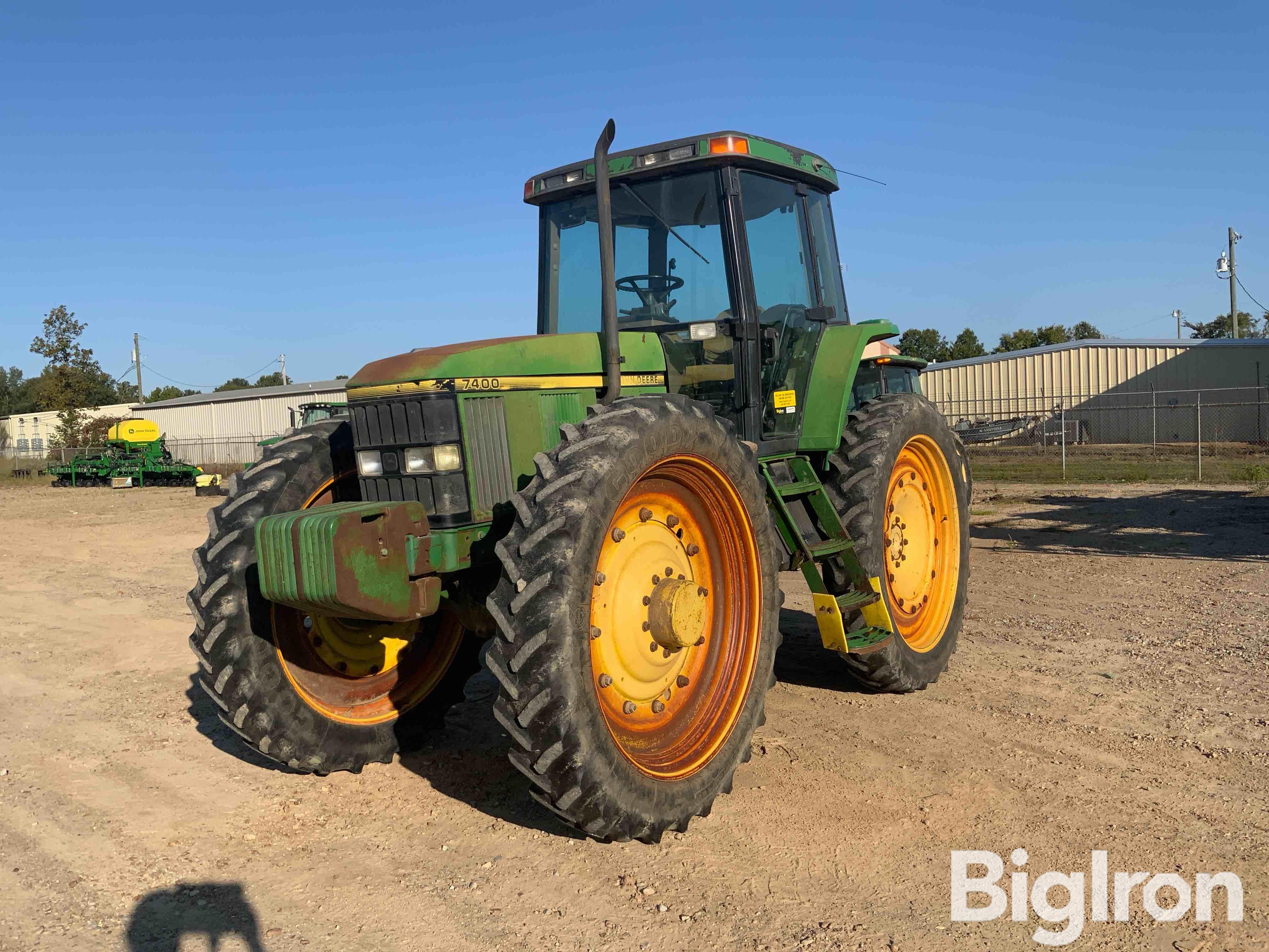 1994 John Deere 7400 MFWD Tractor 