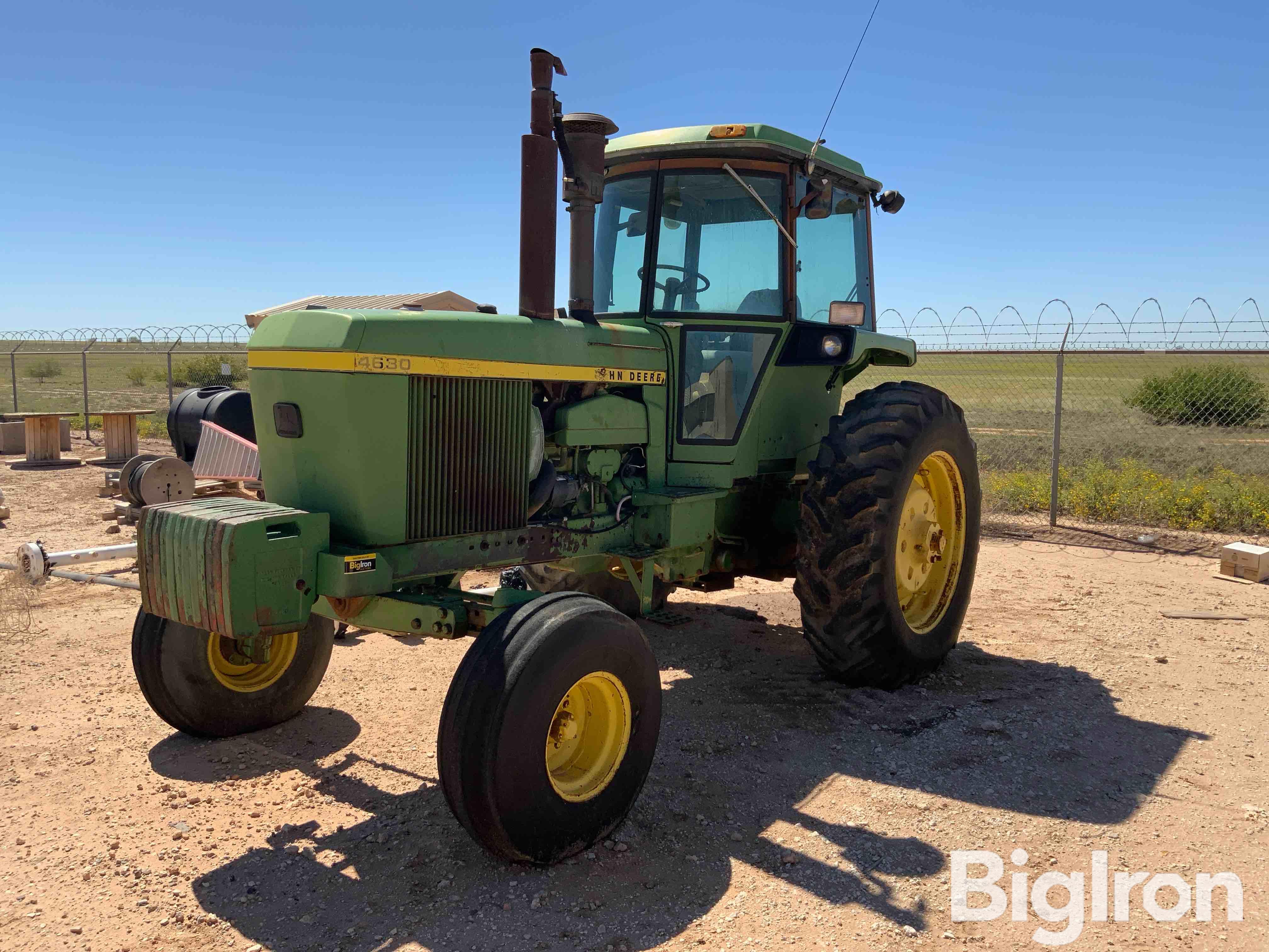 1975 John Deere 4630 2WD Tractor 