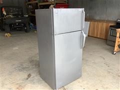Fridgidaire GRT180RHW1 Refrigerator 