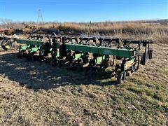 Sukup 6R36 Cultivator 