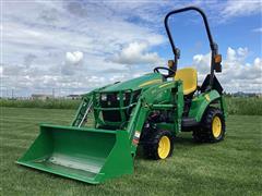 2021 John Deere 1023E MFWD Compact Utility Tractor w/ 120R Loader 