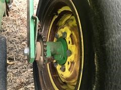 items/6731d29cd568eb118ced00155d42e7e6/1997johndeere170012r30hydraulicdrivenplanter_c01b898bc46c44e3b3ee9280ba945808.jpg