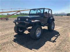 1993 Jeep Wrangler 4x4 SUV 