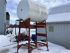 250-Gallon Fuel Tank On Stand 