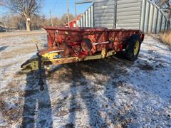 New Holland 518 Manure Spreader 