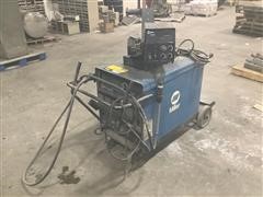 Miller Delta Weld 452 Welder 